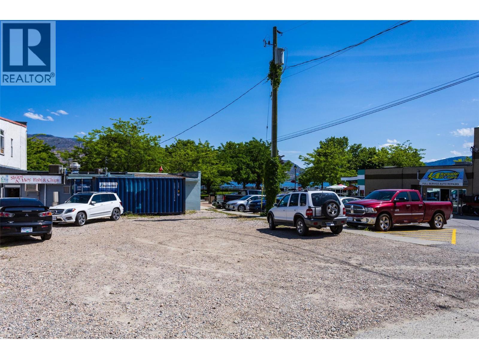 5860 Beach Avenue, Peachland, BC