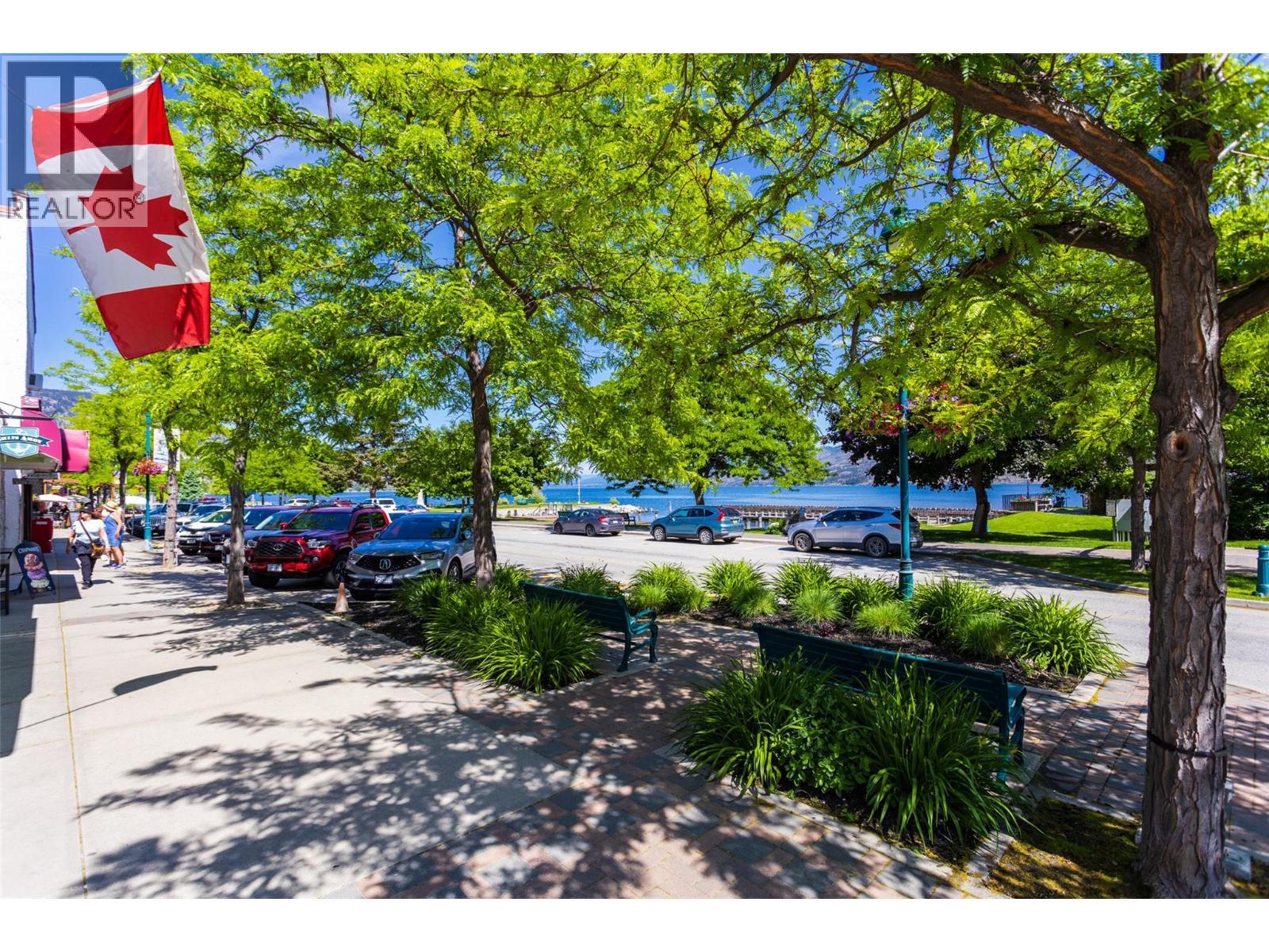 5860 Beach Avenue, Peachland, BC