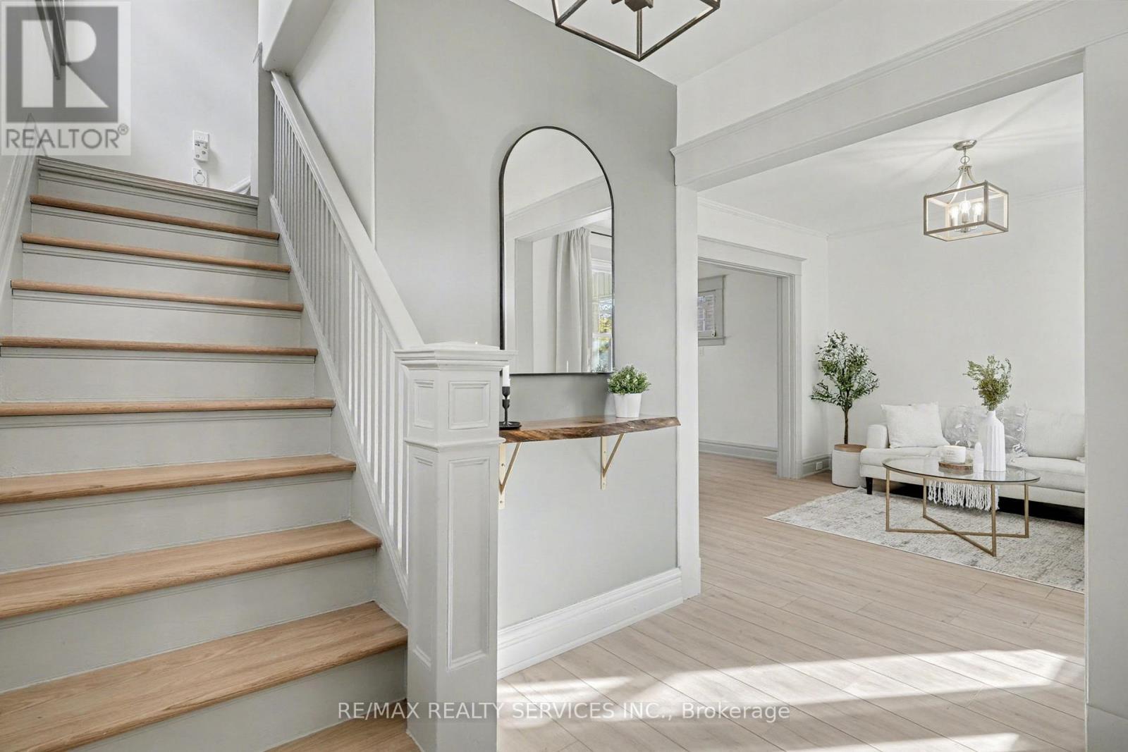 39 Fielden Avenue, Port Colborne, ON - Indoor Photo Showing Other Room