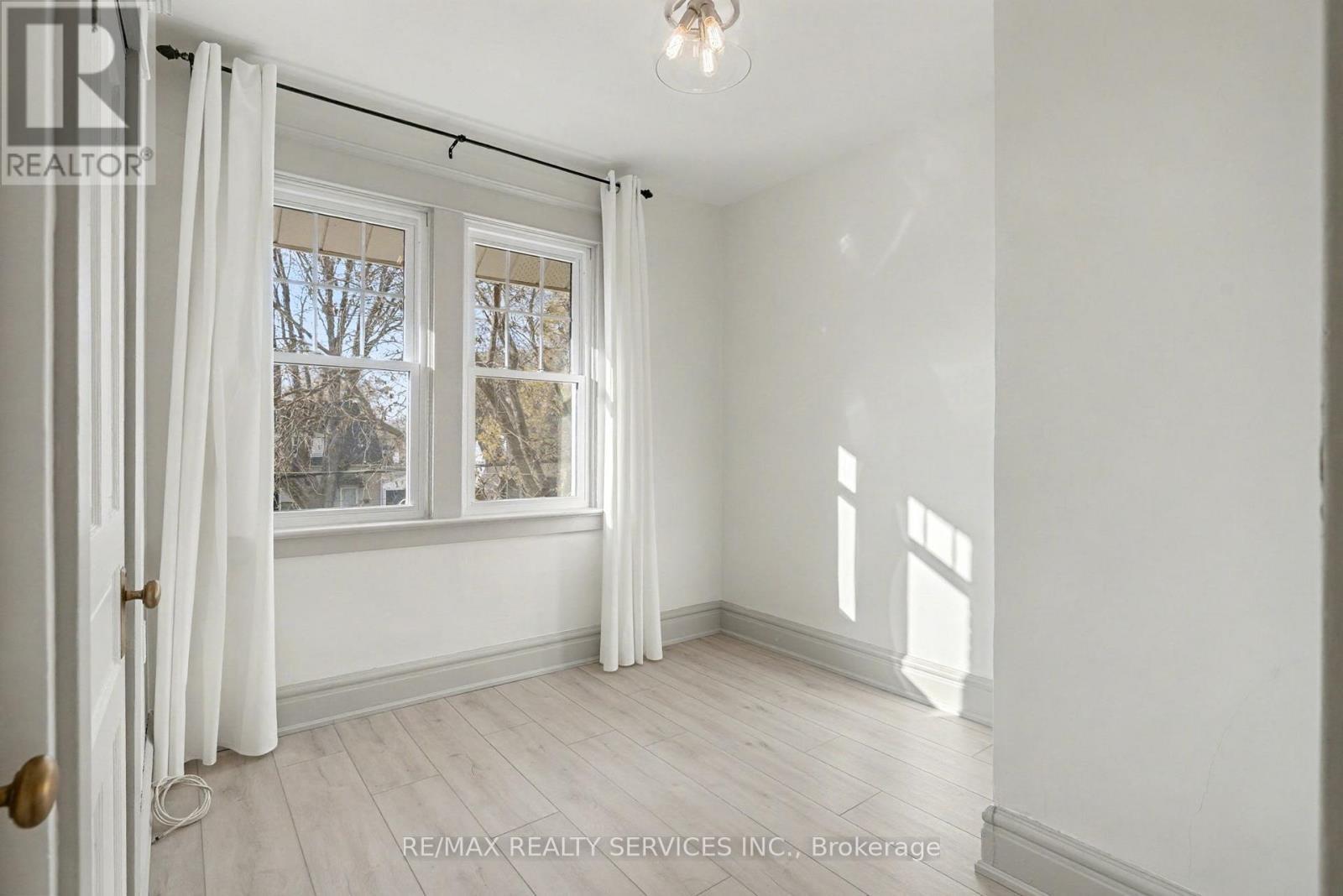 39 Fielden Avenue, Port Colborne, ON - Indoor Photo Showing Other Room