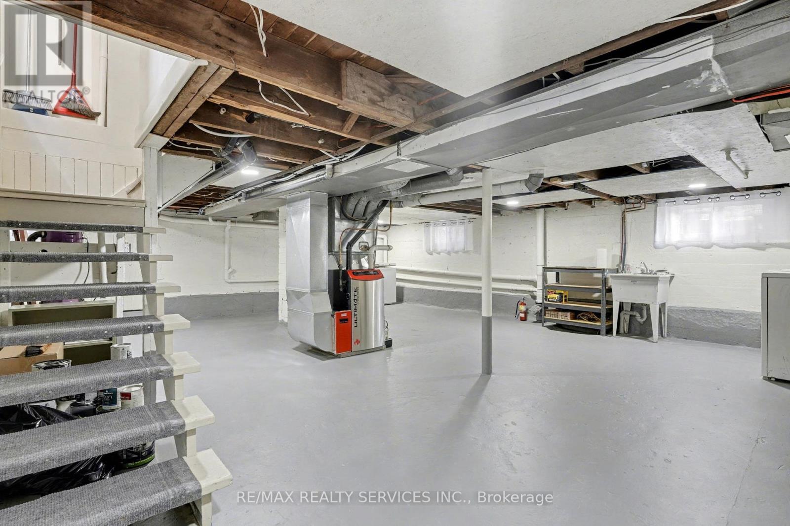 39 Fielden Avenue, Port Colborne, ON - Indoor Photo Showing Basement