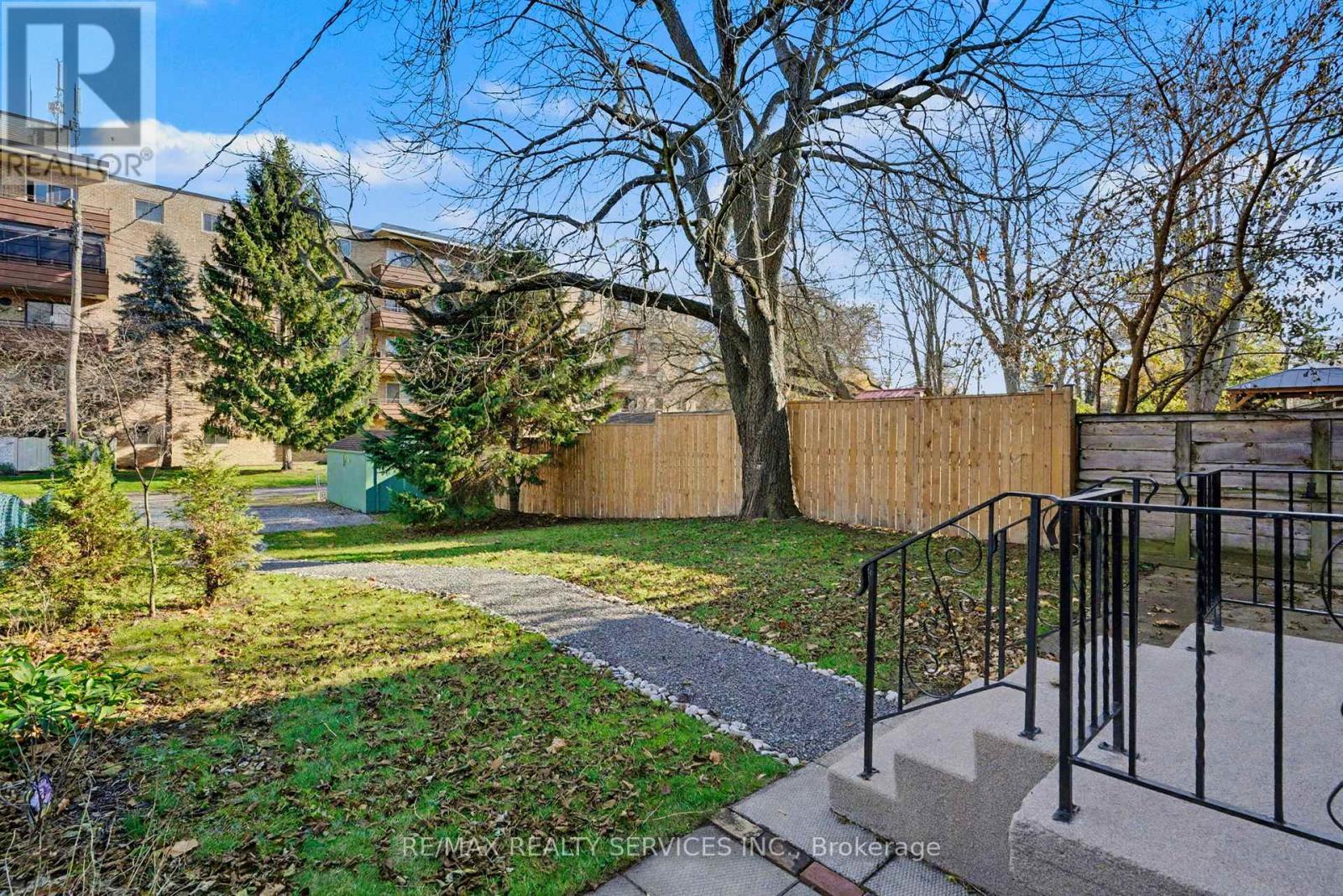 39 Fielden Avenue, Port Colborne, ON - Outdoor