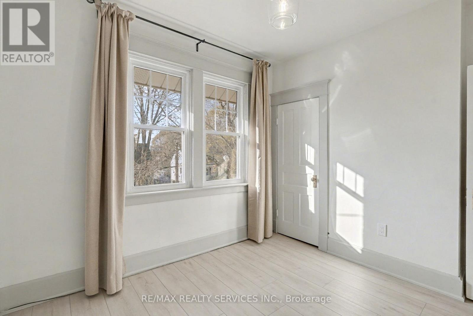 39 Fielden Avenue, Port Colborne, ON - Indoor Photo Showing Other Room