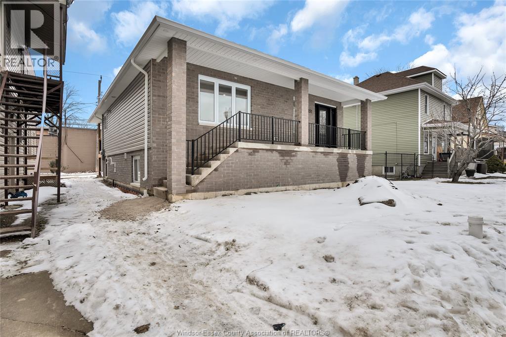 651-655 Stanley Unit# 1-4, Windsor, ON - Outdoor