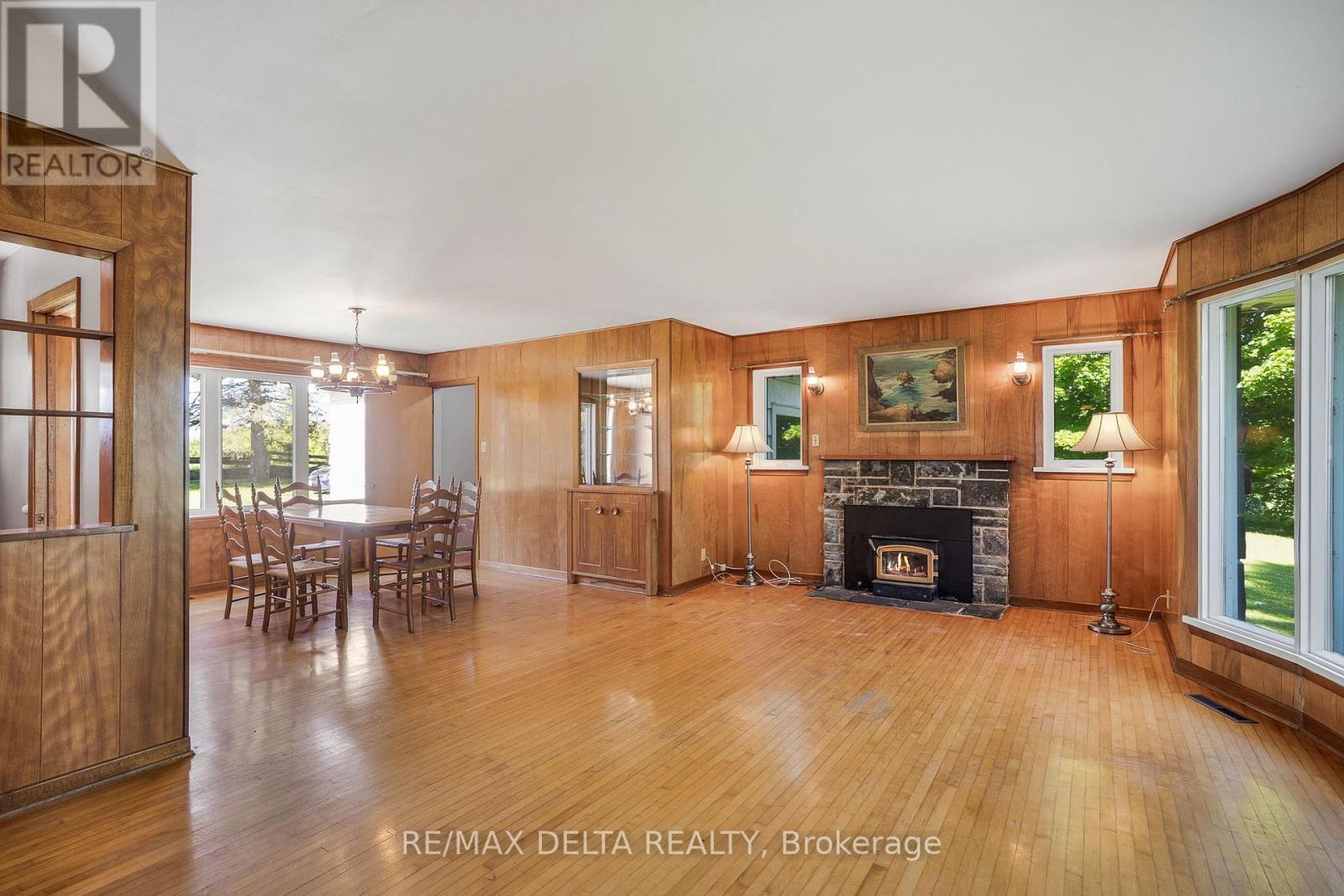 3730 County Rd 10 Road, Champlain, ON