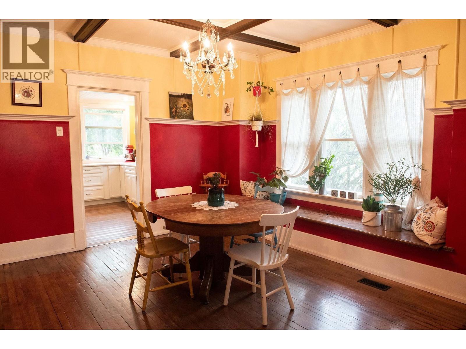 157 W Columbia Street, Vanderhoof, BC - Indoor Photo Showing Dining Room