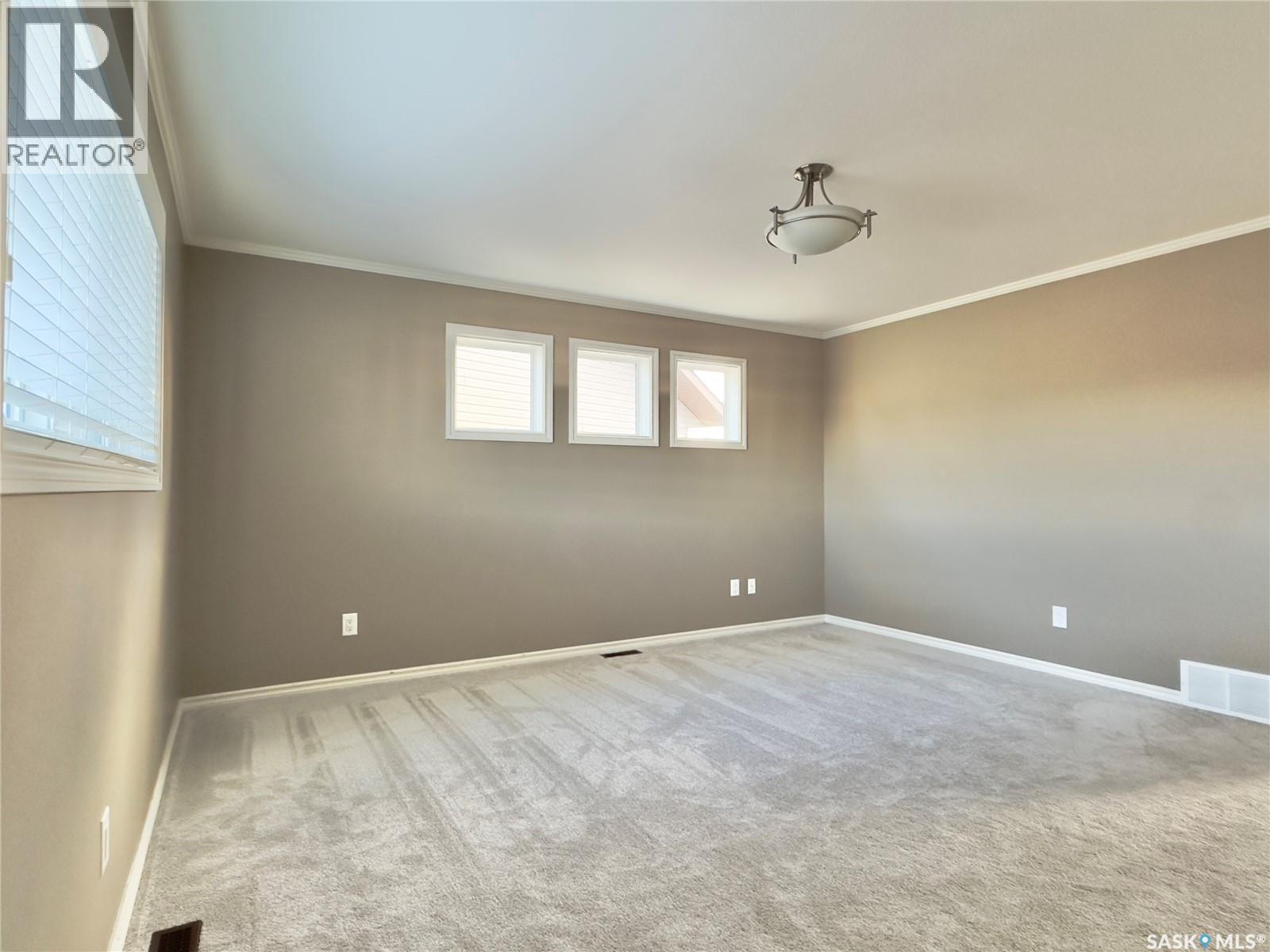 1026 Willowgrove Crescent, Saskatoon, SK - Indoor Photo Showing Other Room