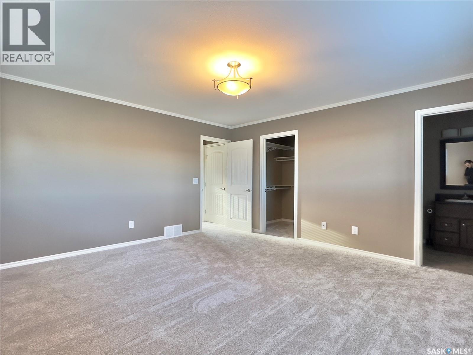 1026 Willowgrove Crescent, Saskatoon, SK - Indoor