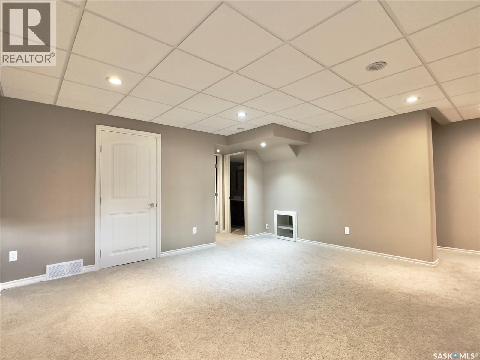 1026 Willowgrove Crescent, Saskatoon, SK - Indoor Photo Showing Other Room