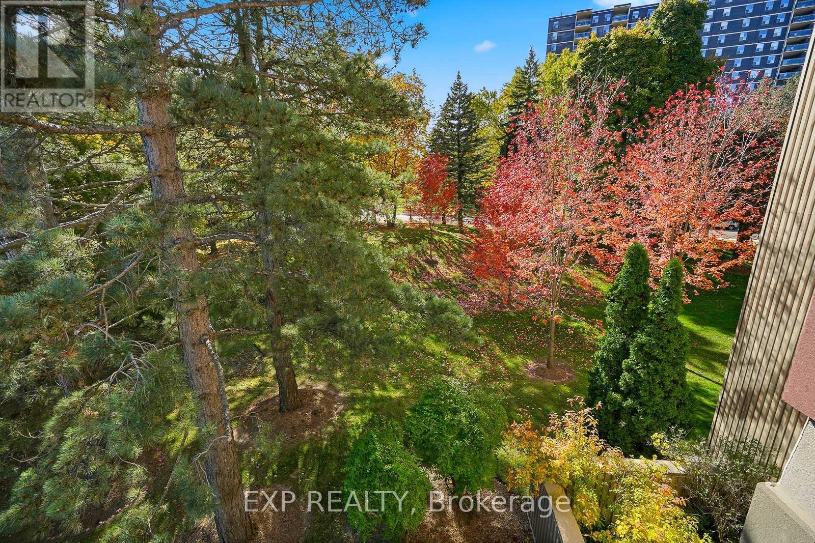 304 - 965 Inverhouse Drive, Mississauga, ON - Outdoor With View
