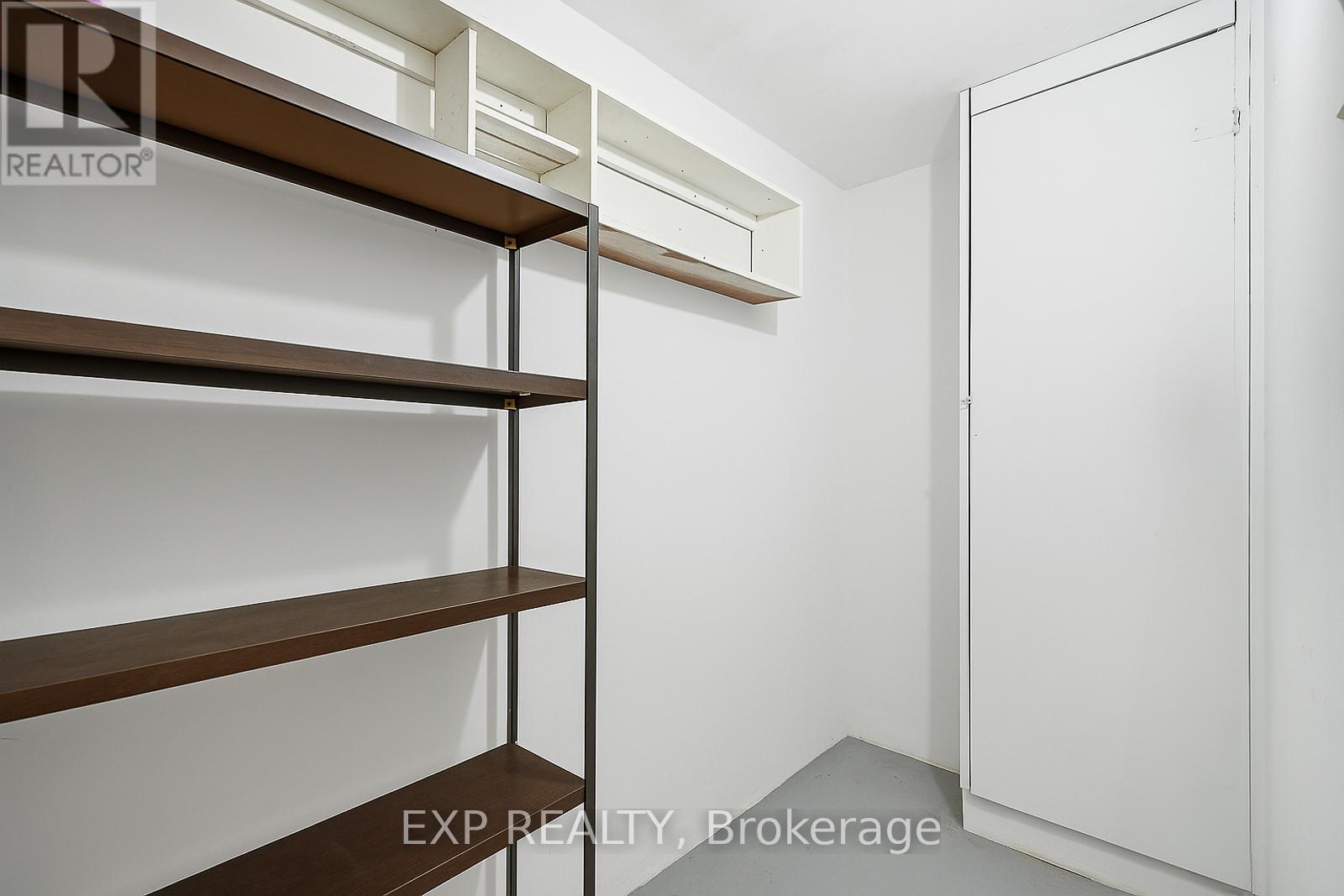 304 - 965 Inverhouse Drive, Mississauga, ON - Indoor Photo Showing Other Room