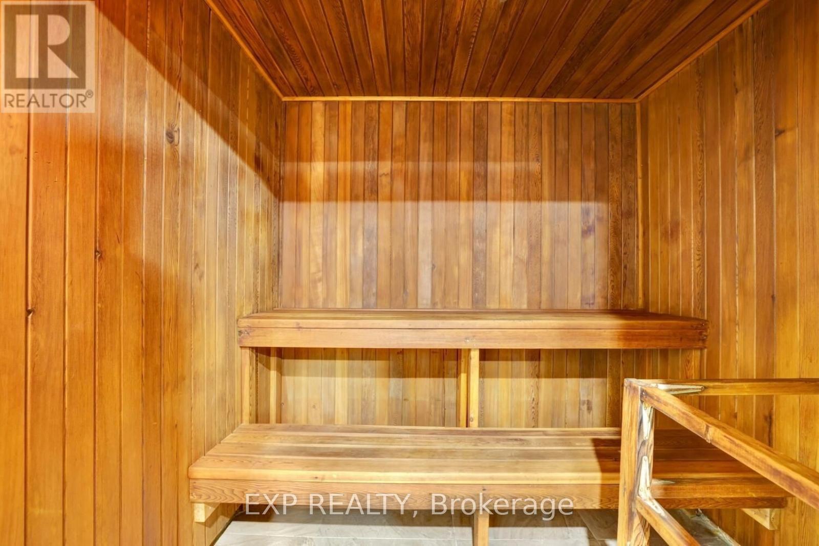 304 - 965 Inverhouse Drive, Mississauga, ON - Indoor Photo Showing Other Room