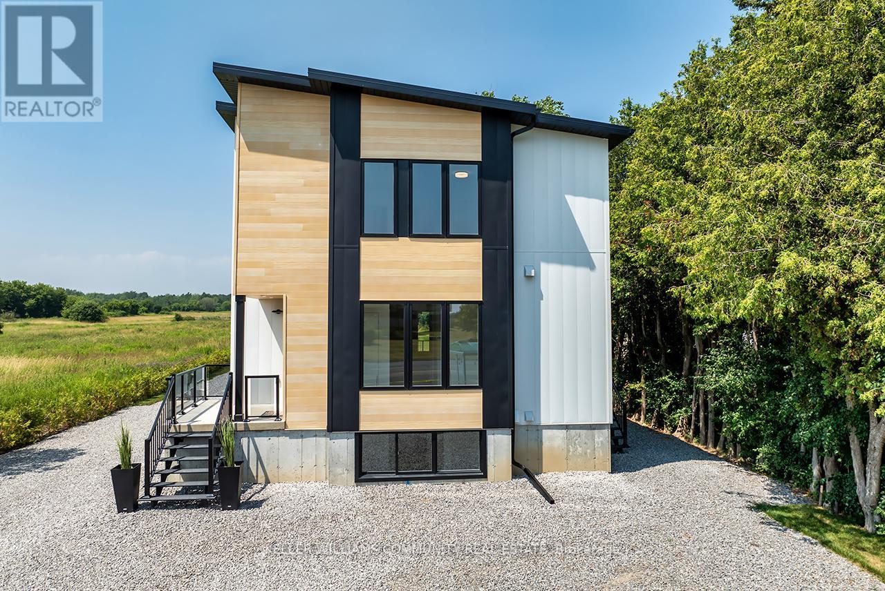 2246 Highway 2, Clarington, ON - Outdoor