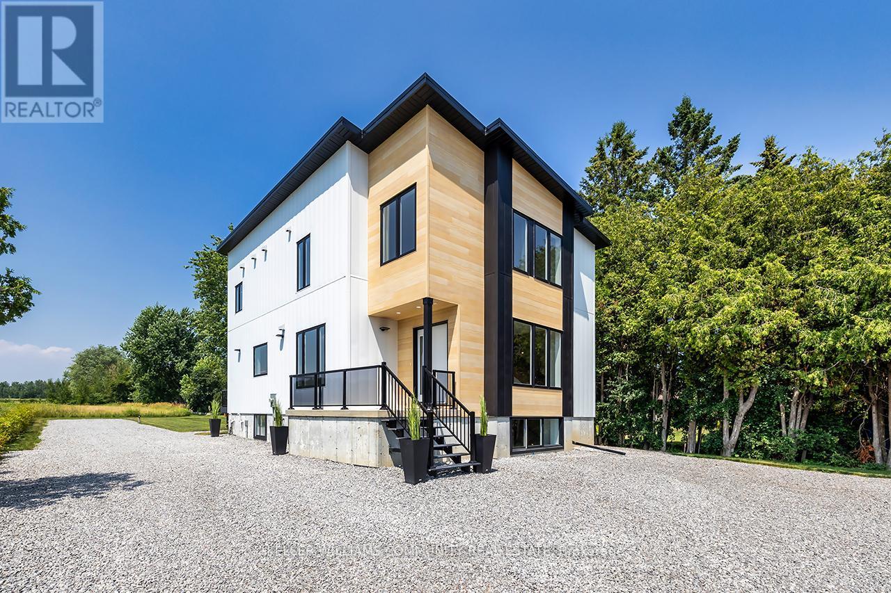 2246 Highway 2, Clarington, ON - Outdoor