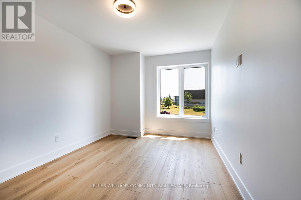 2246 Highway 2, Clarington, ON - Indoor Photo Showing Other Room