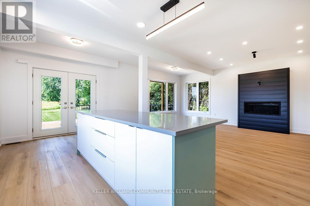 2246 Highway 2, Clarington, ON - Indoor