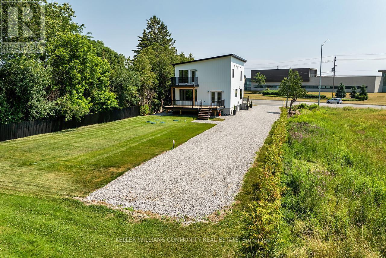 2246 Highway 2, Clarington, ON - Outdoor