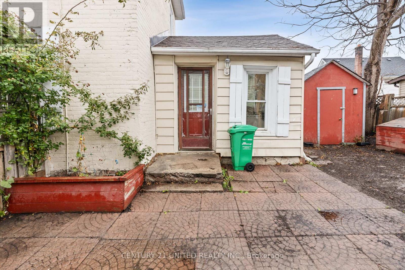 26 Park Street, Peterborough (Town Ward 3), ON - Outdoor