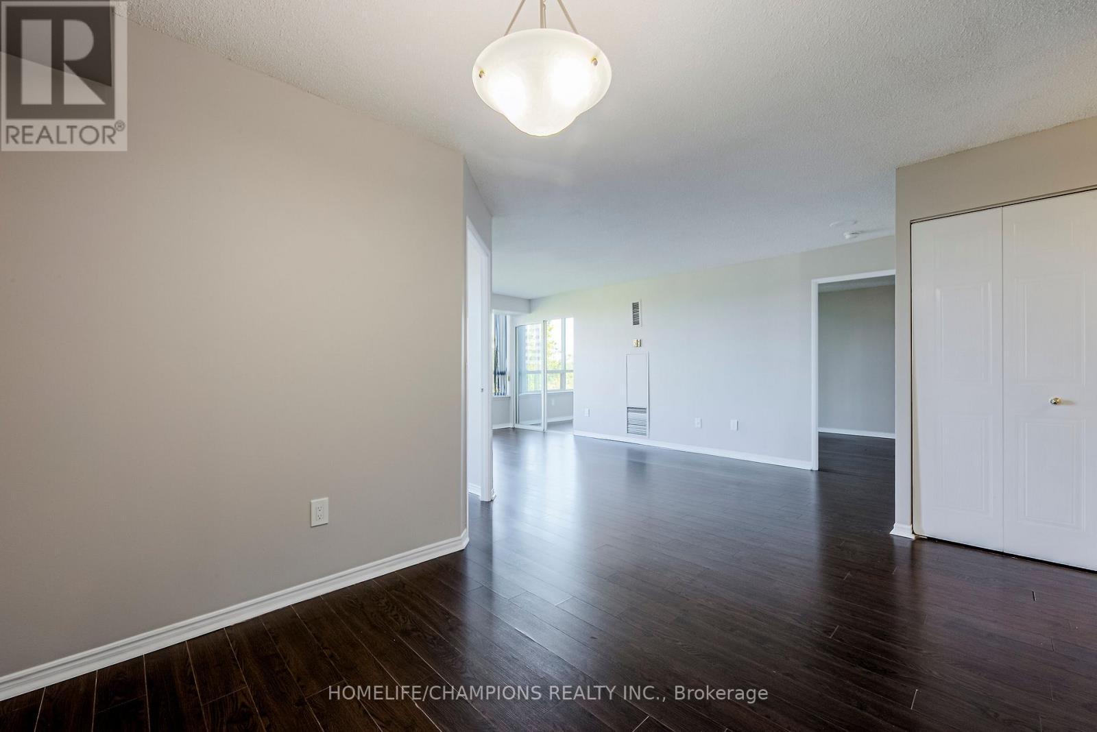 610 - 5 Greystone Walk Drive, Toronto, ON - Indoor Photo Showing Other Room