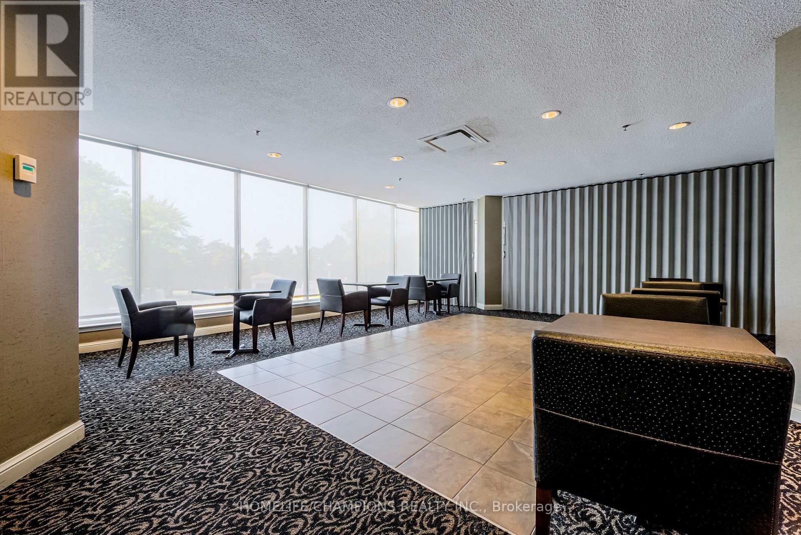 610 - 5 Greystone Walk Drive, Toronto, ON - Indoor Photo Showing Other Room