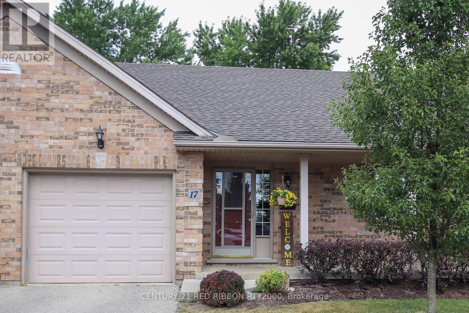 17 - 375 Scott Street E, Strathroy-Caradoc (Se), ON - Outdoor