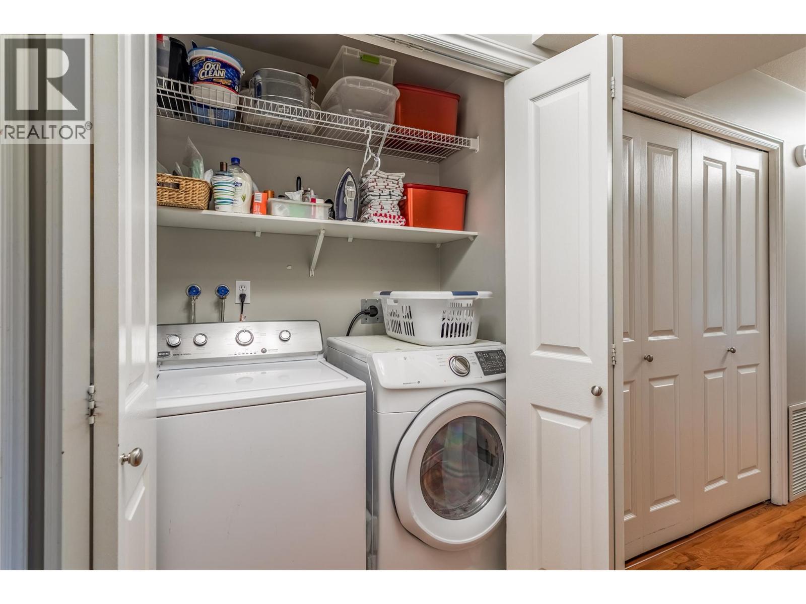 2370 Stillingfleet Road Unit# 125, Kelowna, BC - Indoor Photo Showing Laundry Room