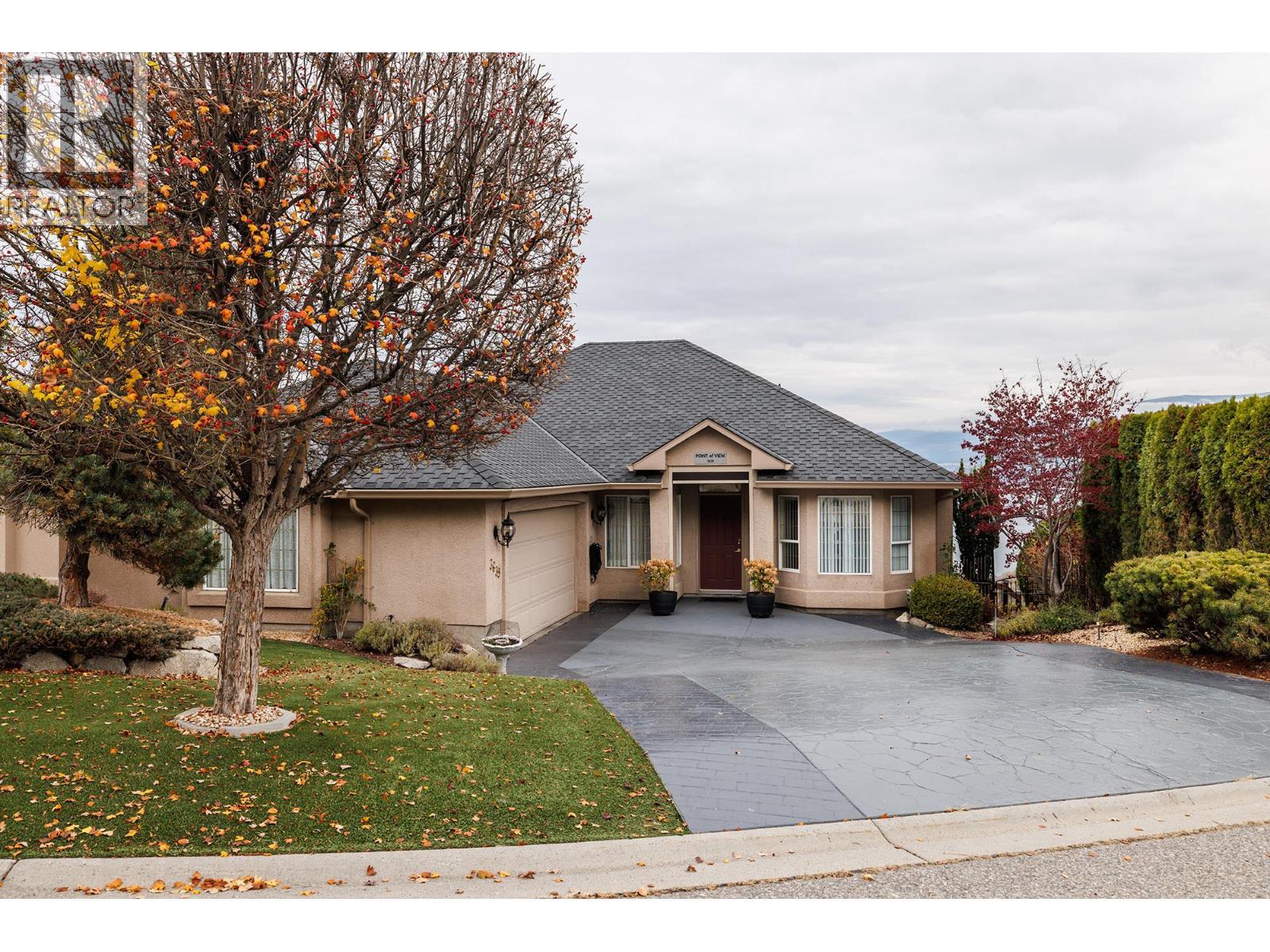 3639 Gala View Drive, West Kelowna, BC - Outdoor With Facade