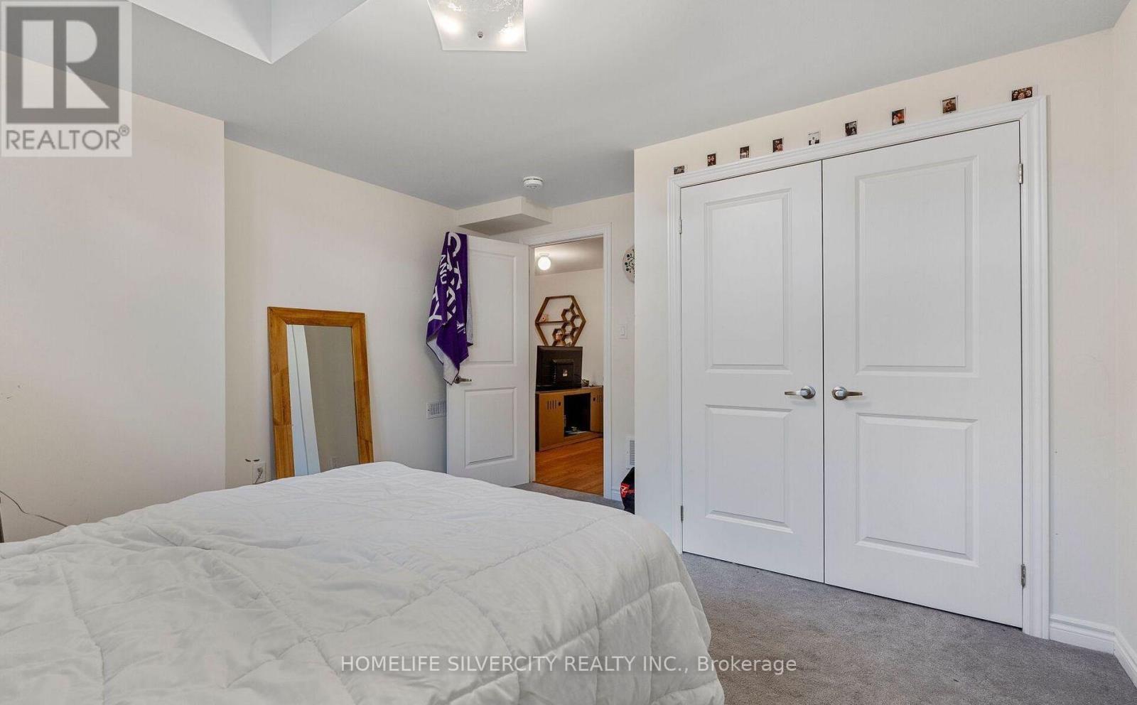 Bsmt - 124 Durham Avenue, Barrie, ON - Indoor Photo Showing Bedroom