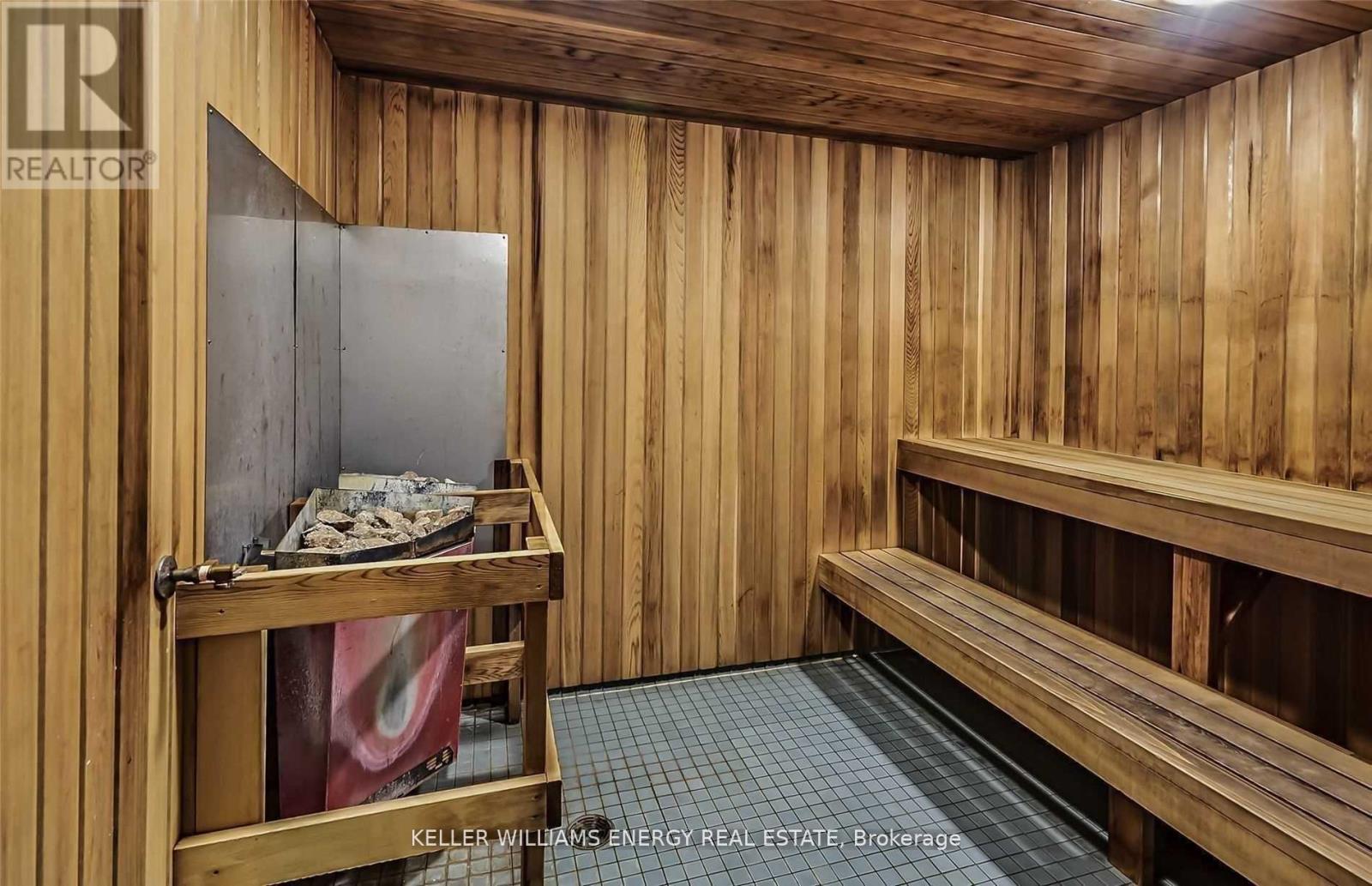 508 - 360 Watson Street W, Whitby (Port Whitby), ON - Indoor Photo Showing Other Room