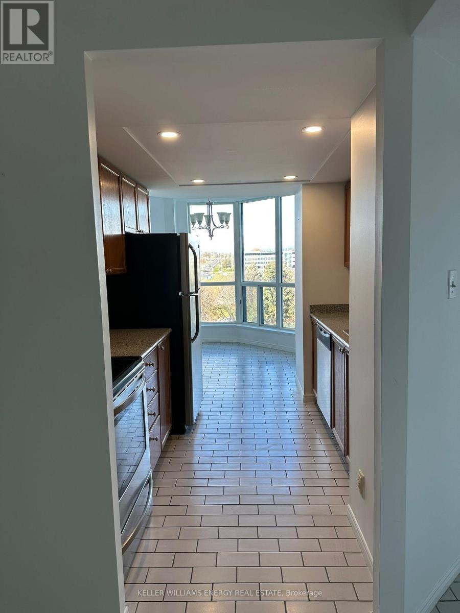 508 - 360 Watson Street W, Whitby (Port Whitby), ON - Indoor Photo Showing Kitchen