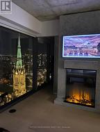 2106 - 60 COLBORNE STREET Toronto, ON M5E 0B7