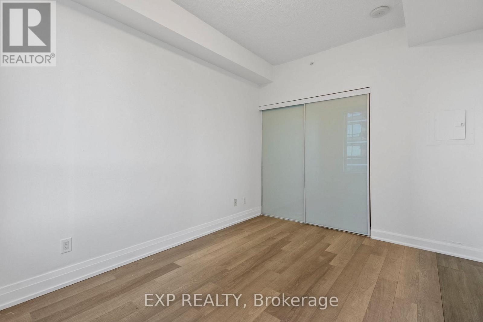 1011 - 7167 Yonge Street, Markham, ON - Indoor Photo Showing Other Room