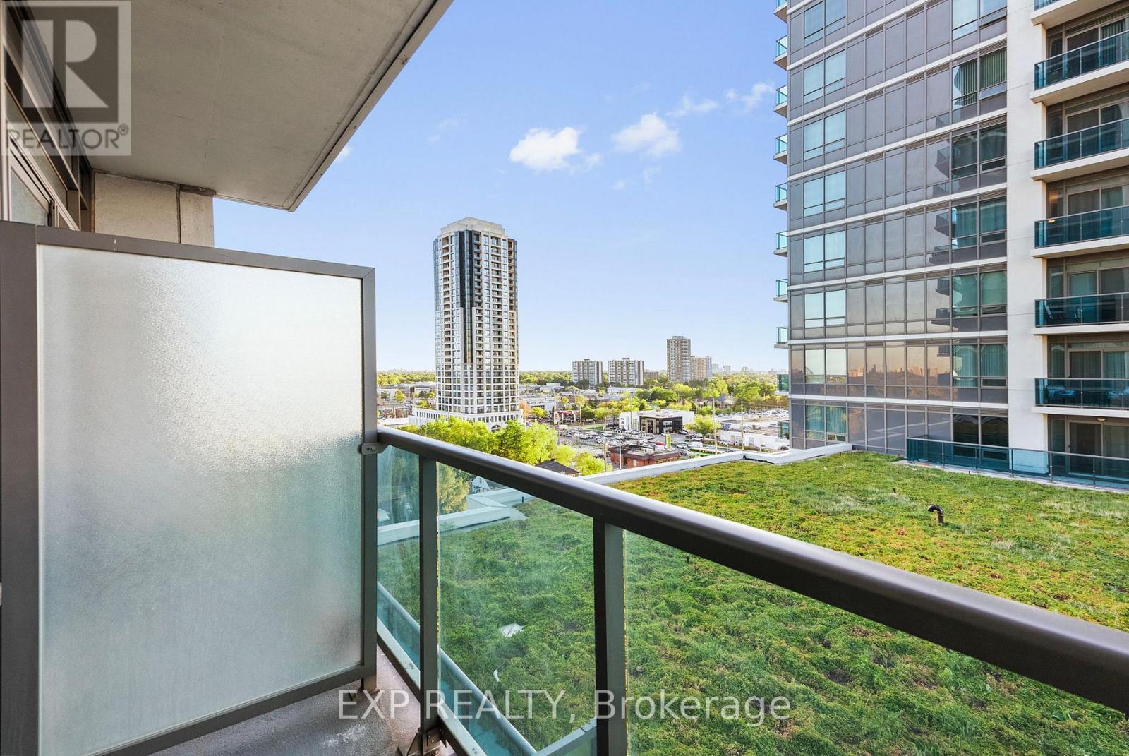 1011 - 7167 Yonge Street, Markham, ON - Outdoor With Balcony