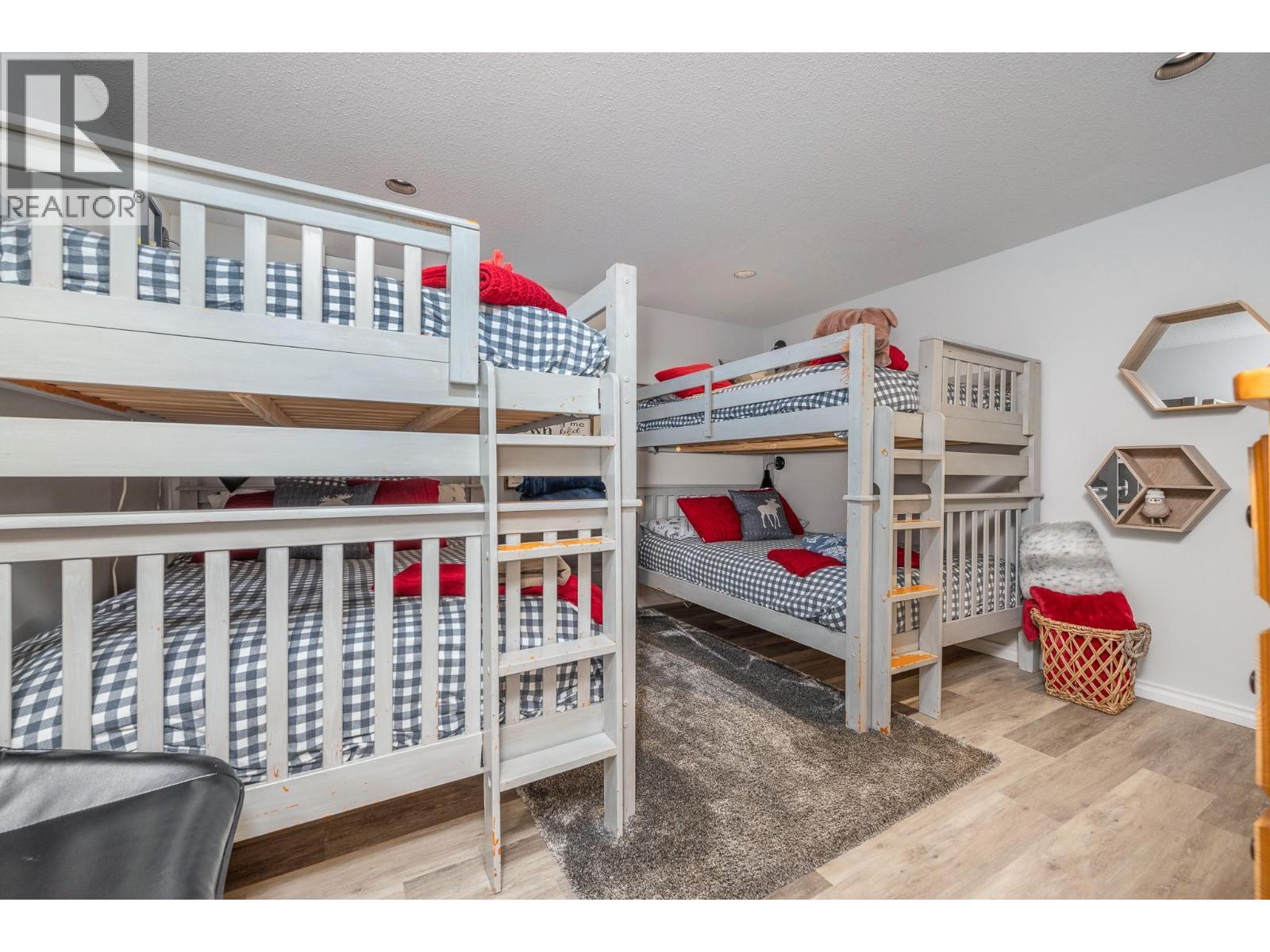 495 Monashee Road Unit# 1, Silver Star, BC - Indoor