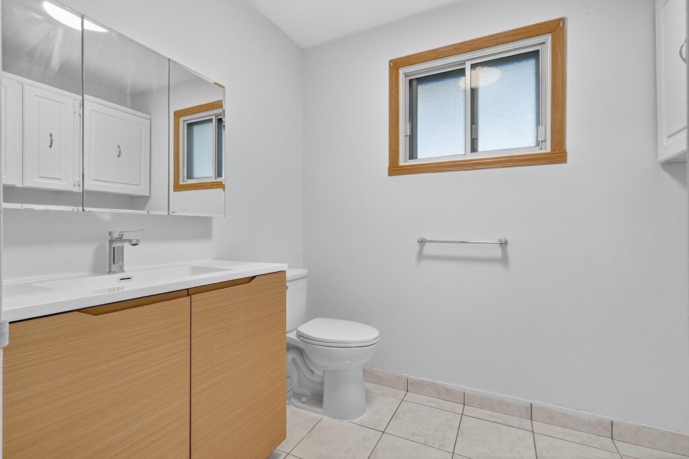 Powder room - 3190 Place Byzance, Brossard, QC - Indoor Photo Showing Bathroom