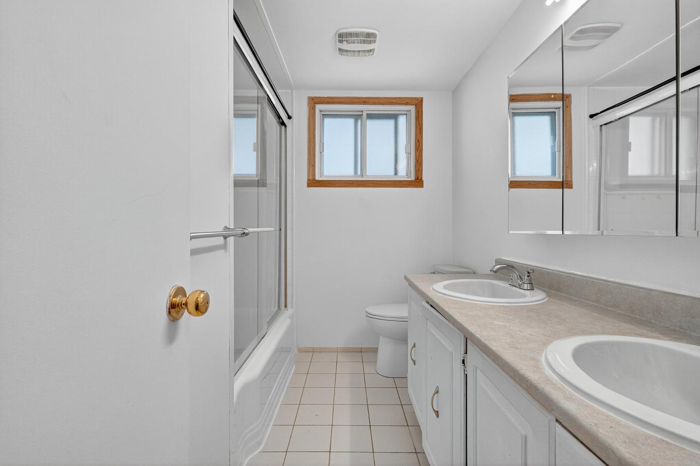 Bathroom - 3190 Place Byzance, Brossard, QC - Indoor Photo Showing Bathroom