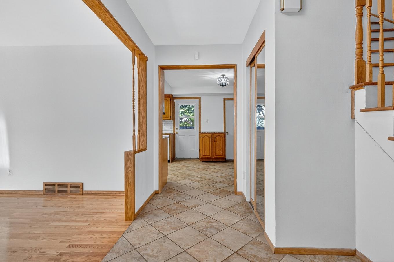 Hall - 3190 Place Byzance, Brossard, QC - Indoor Photo Showing Other Room