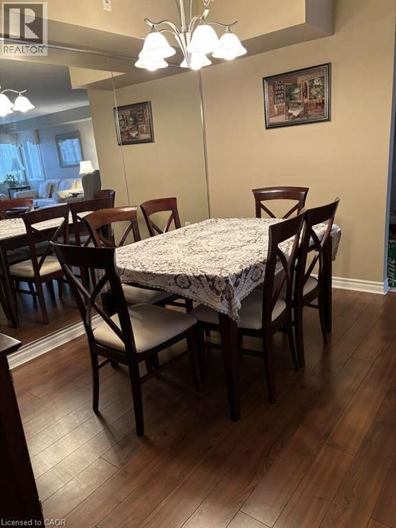 600 Silverbirch Boulevard Unit# 308, Mount Hope, ON - Indoor Photo Showing Dining Room