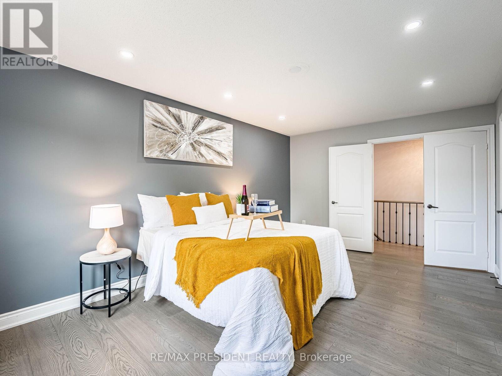 20 Monabelle Crescent, Brampton, ON - Indoor Photo Showing Bedroom