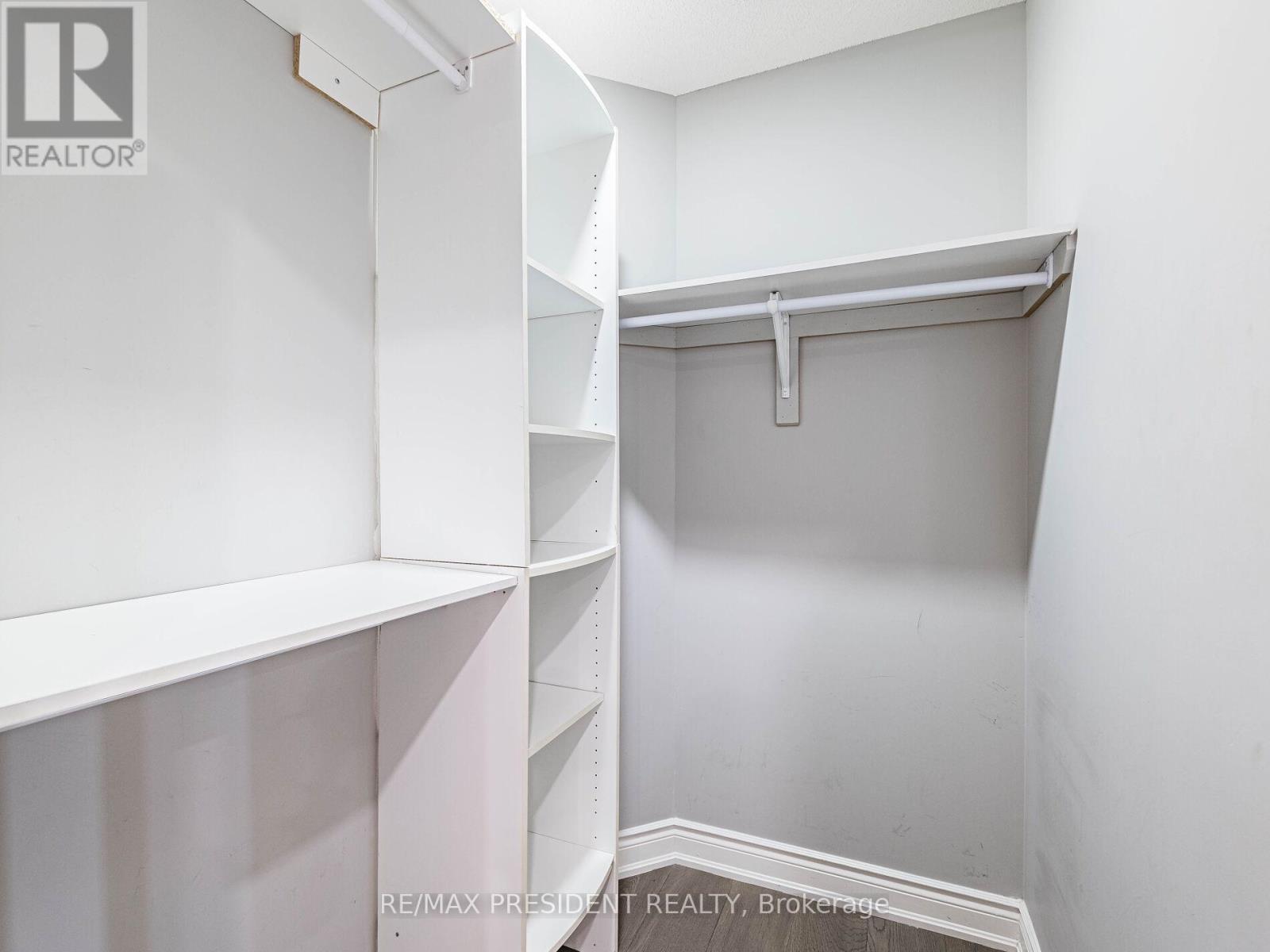 20 Monabelle Crescent, Brampton, ON - Indoor With Storage