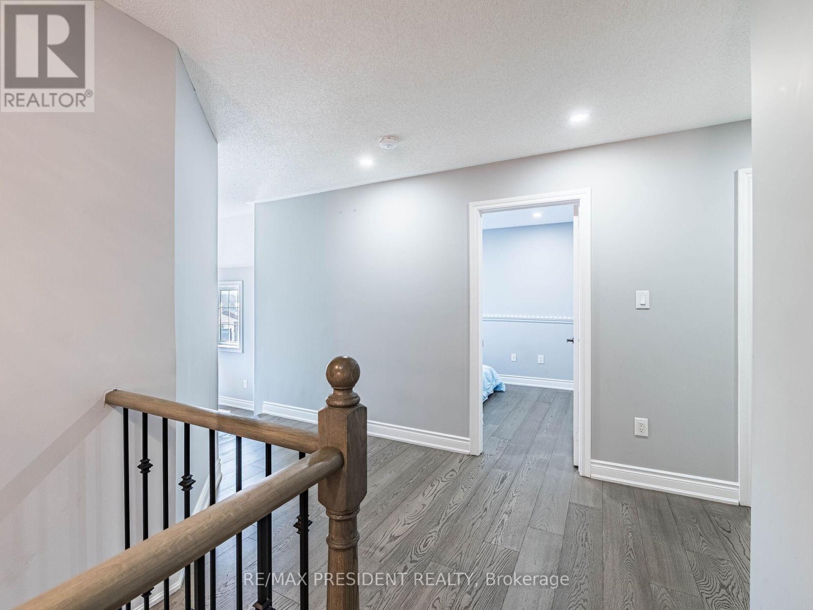 20 Monabelle Crescent, Brampton, ON - Indoor Photo Showing Other Room