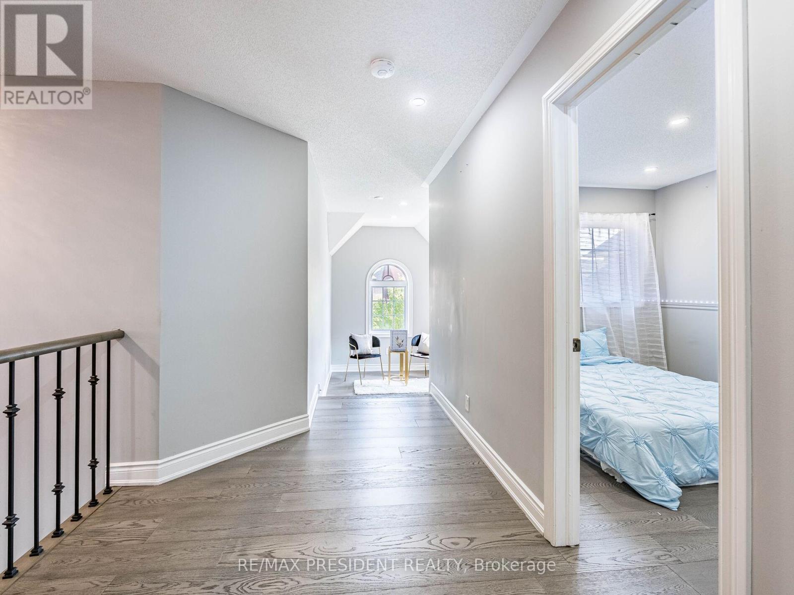 20 Monabelle Crescent, Brampton, ON - Indoor Photo Showing Other Room