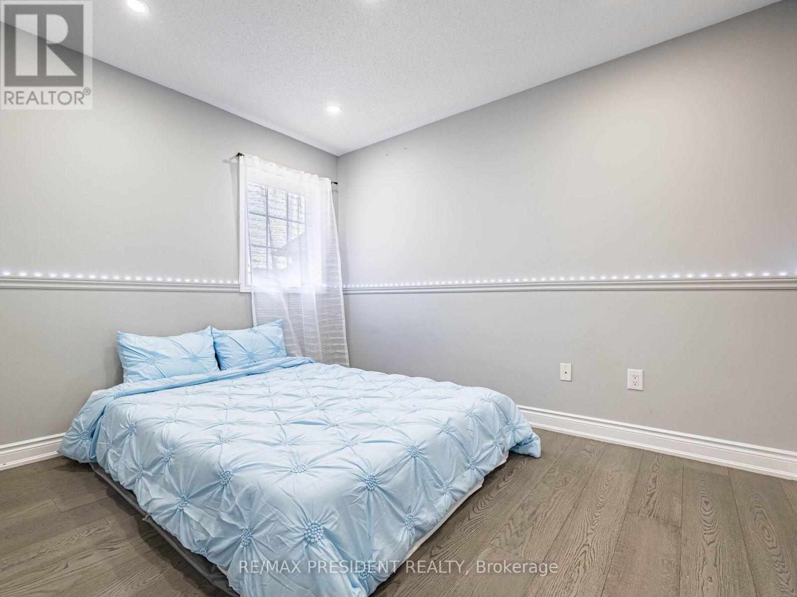 20 Monabelle Crescent, Brampton, ON - Indoor Photo Showing Bedroom