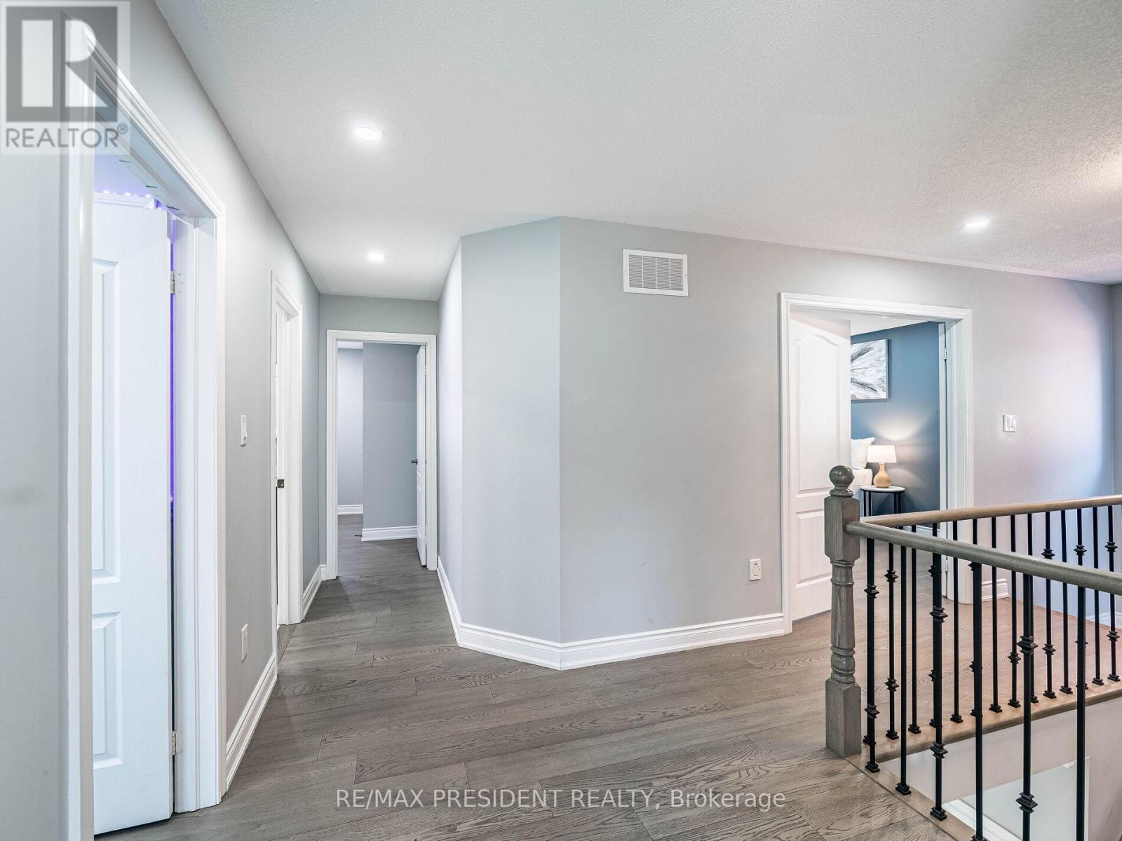 20 Monabelle Crescent, Brampton, ON - Indoor Photo Showing Other Room