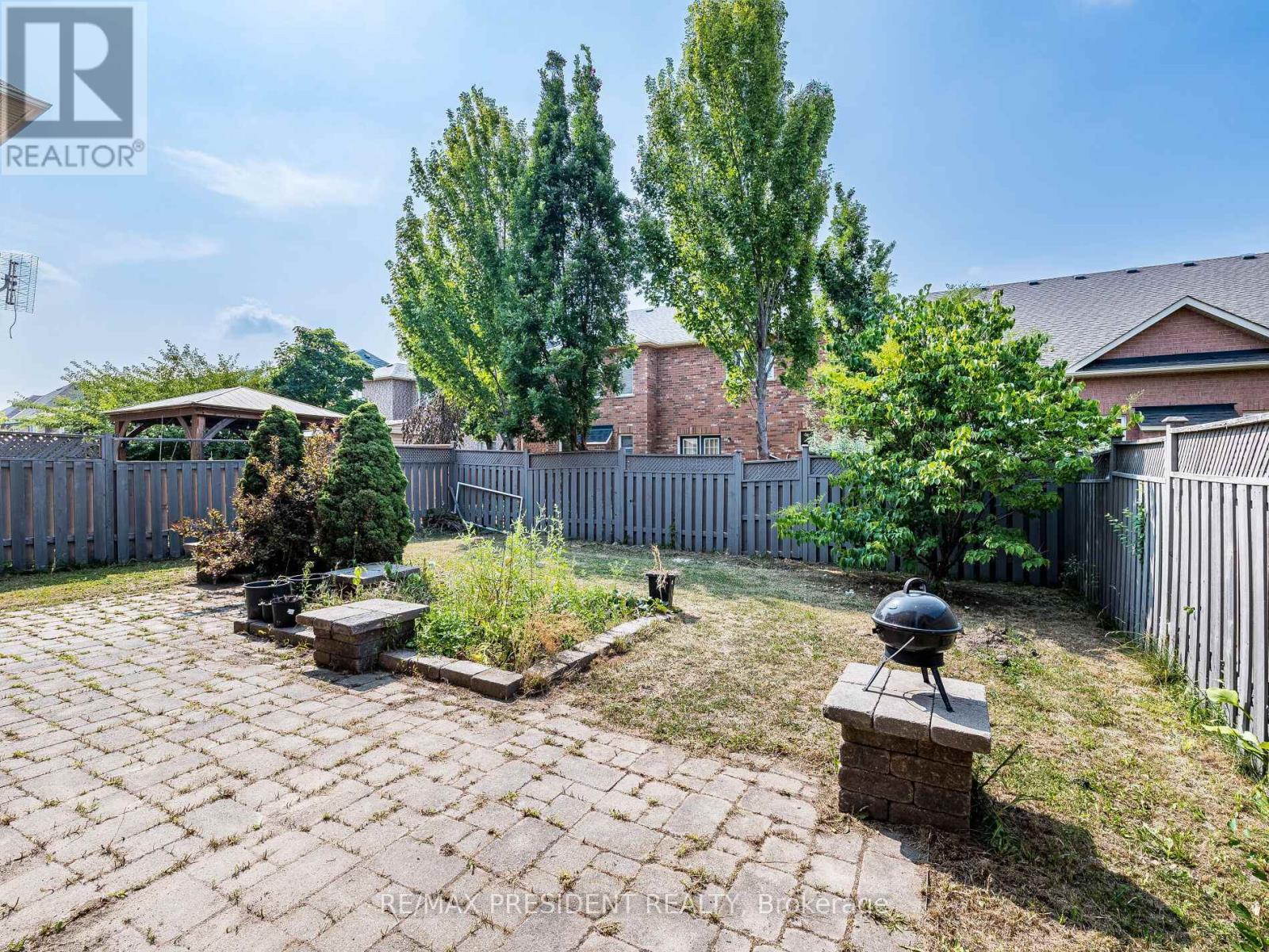 20 Monabelle Crescent, Brampton, ON - Outdoor