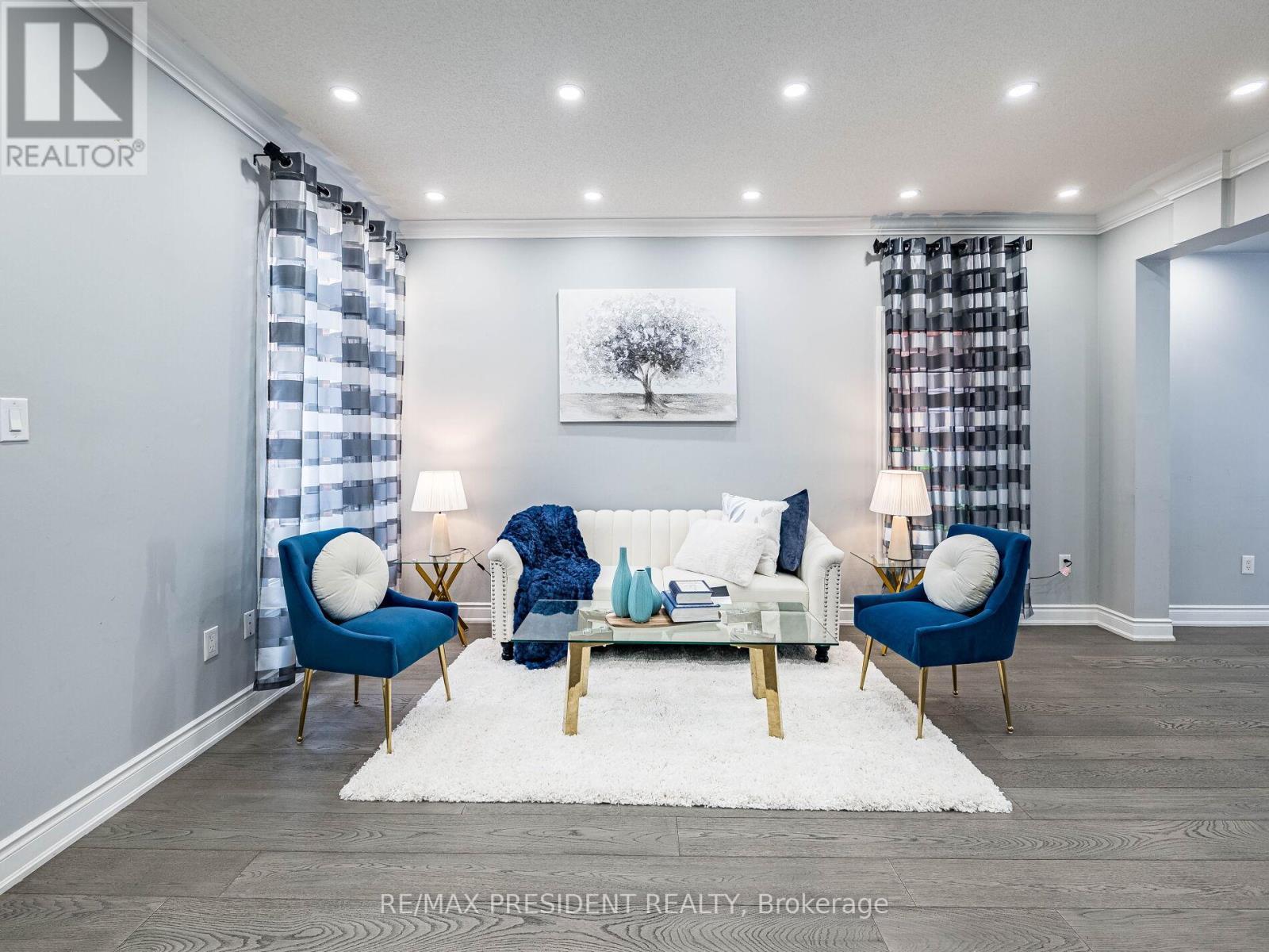 20 Monabelle Crescent, Brampton, ON - Indoor