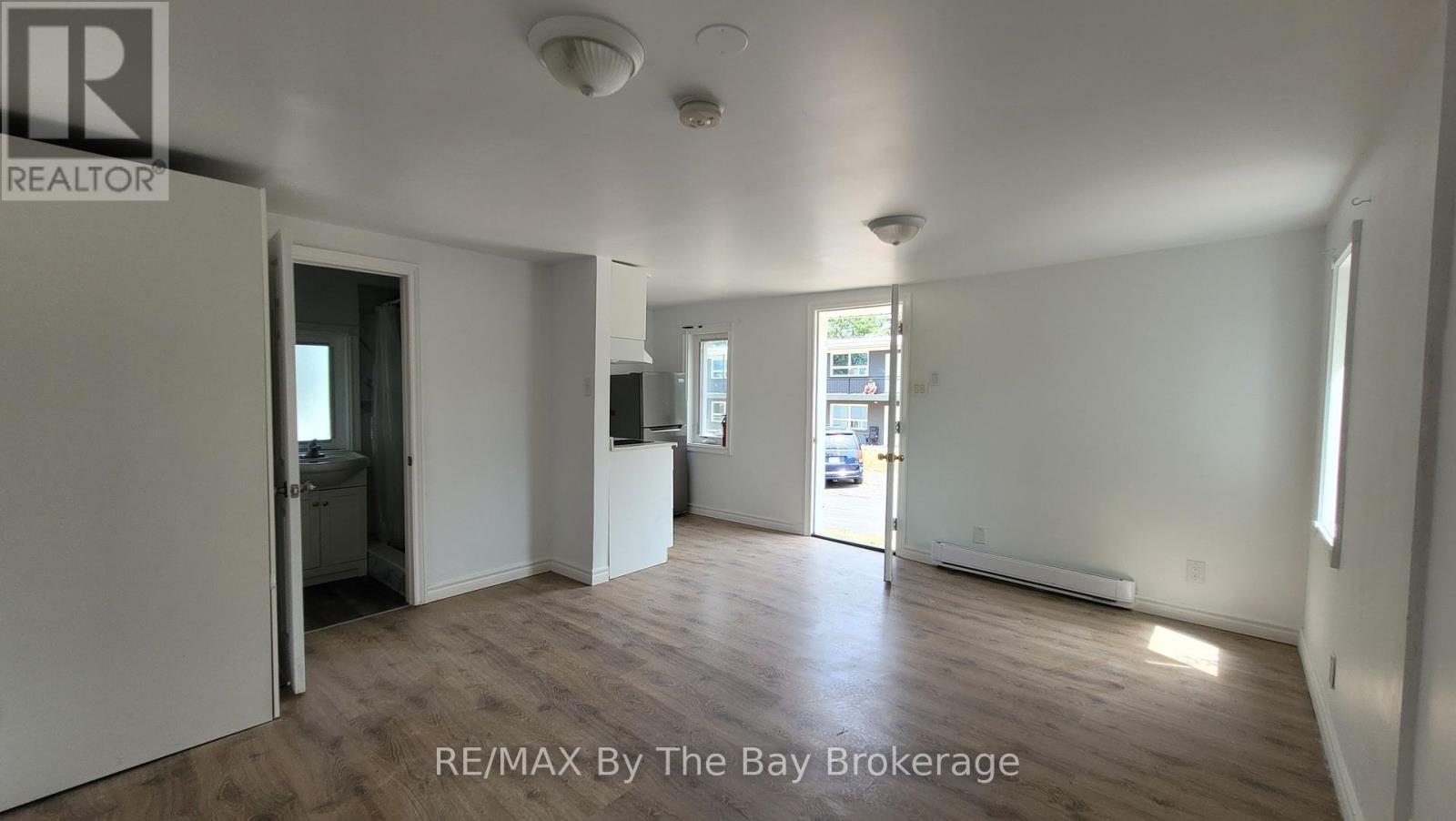 D04 - 280 River Road E, Wasaga Beach, ON - Indoor Photo Showing Other Room