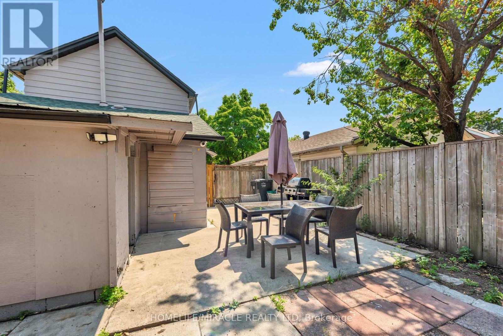 195 Randi Road, Mississauga, ON - Outdoor With Exterior