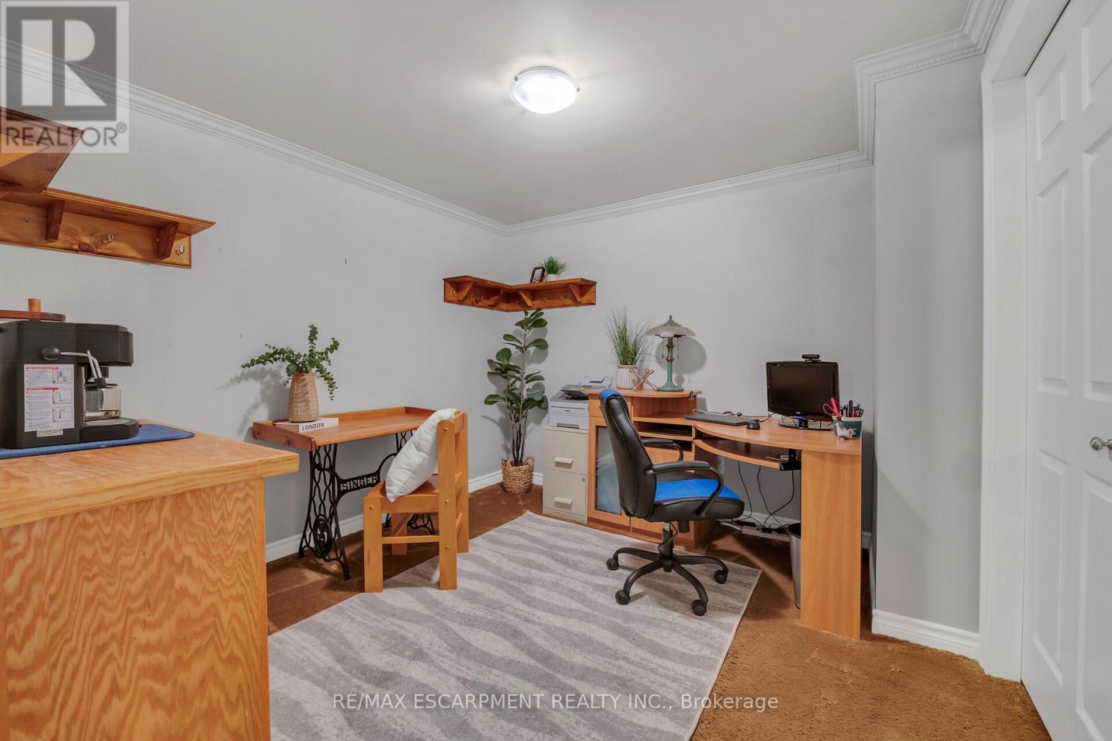 35 Highland Boulevard, Haldimand, ON - Indoor Photo Showing Office