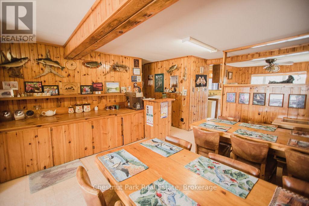 Guest dining room - 51 Stevens Road, Temagami, ON
